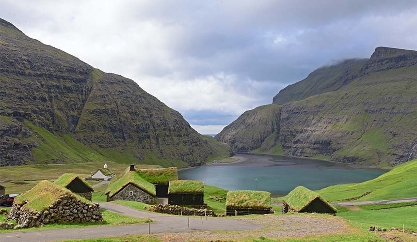 At Home in the Faroes : Section 2