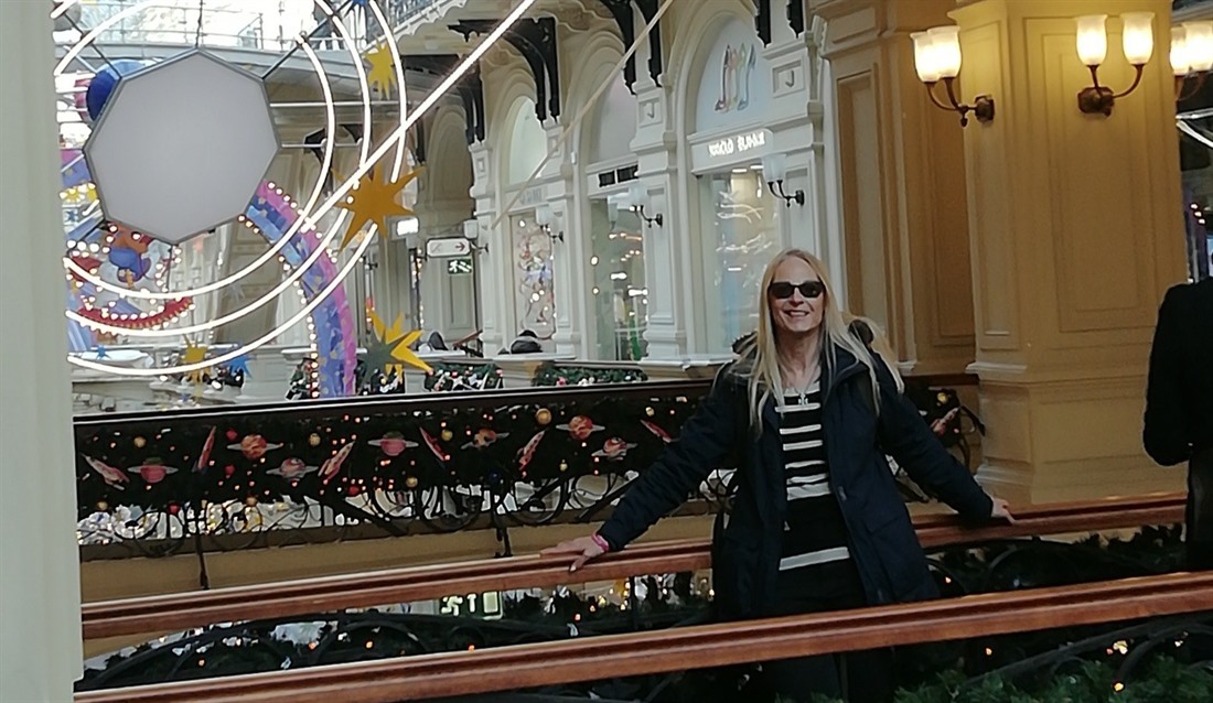 Christina in a glitzy shopping mall in Moscow