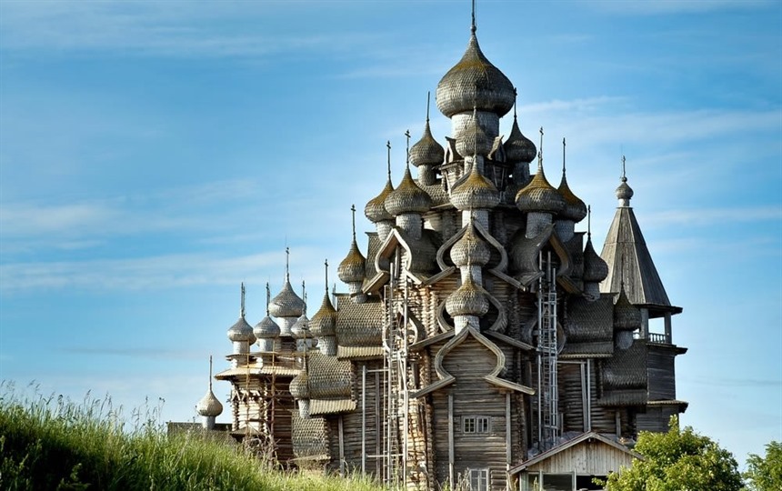 Discover Russia: the incredible wooden buildings of Kizhi island : Section 2