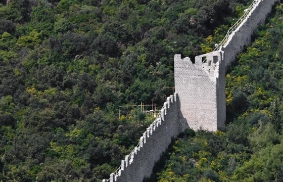 The great wall of... Croatia : Section 4