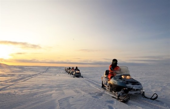 Snowmobiling in Iceland : Section 5