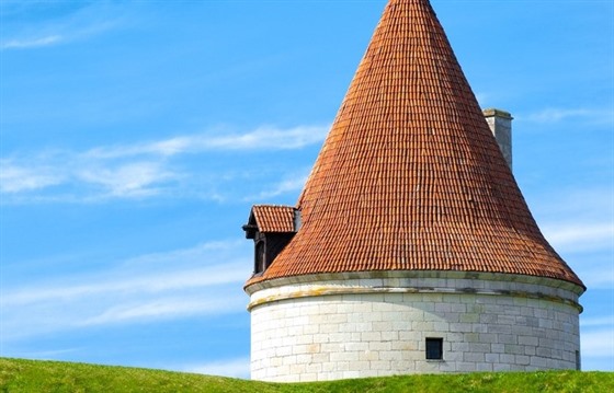 Unveiling Estonia's treasures : Section 4