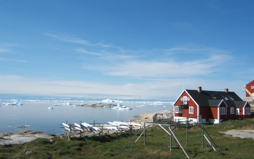 Greenland - on the top of the world : Section 2
