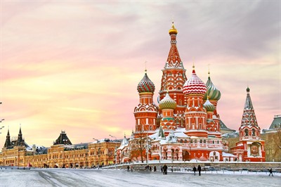 5 Essential Things To See & Do In Moscow