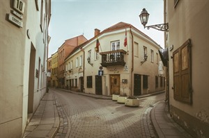 Walking tour of Jewish Vilnius 1