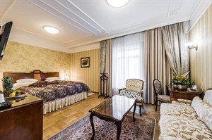 Junior Suite at Hotel Moskva