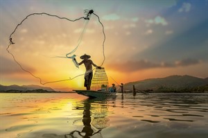 Fishermen at Mekong - Credit Sasint - stock.adobe
