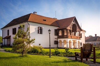 Experience Transylvania at Castle Daniel