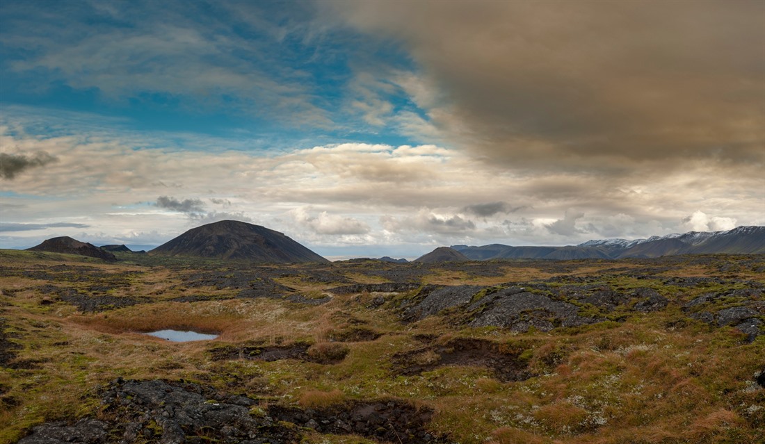 The Volcanic Terrain of Thrihnukagigur