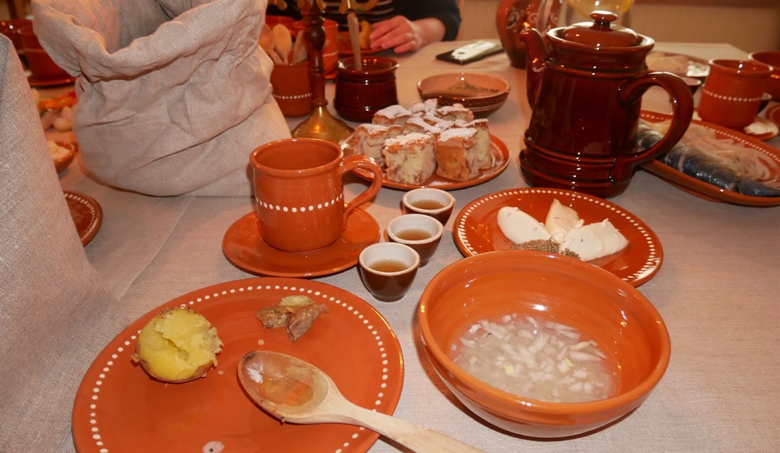 A Samogitian Dinner in Lithuania : Section 5