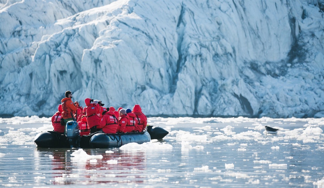 Zodiac excursion, photo: John Bozinov