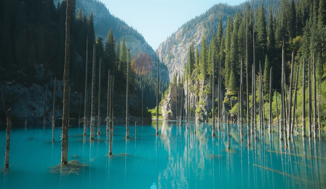 Lake Kaindy. © Shutterstock/AlexandrKuznetsov