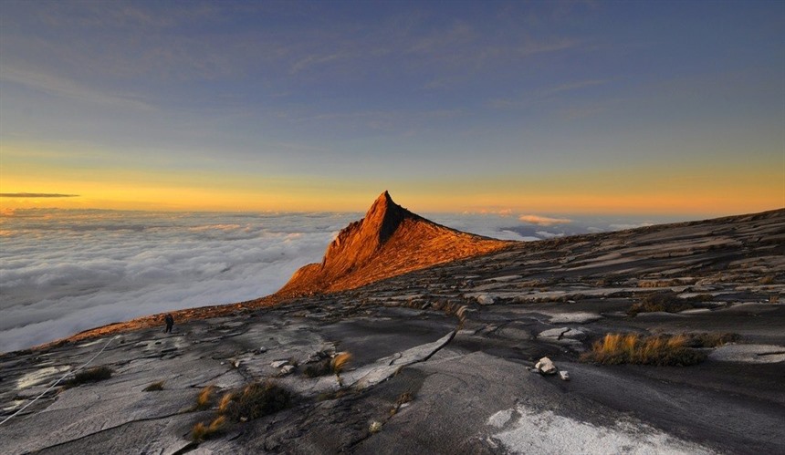 Mt Kinabalu sunrise