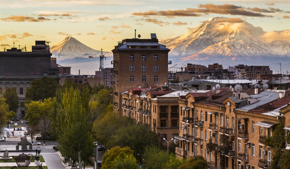 The Dezerter Bazaar in Tbilisi : Section 12