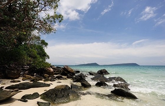 Escape to Cambodia's secret beach retreats : Section 4