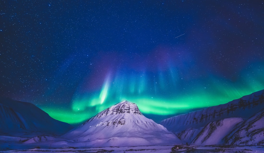 The Best Time and Place to see the Northern Lights in Norway : Section 8