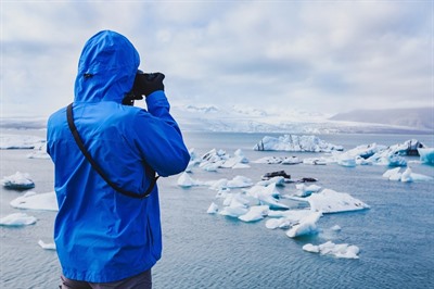 How to take perfect photos in Iceland: lights & ice