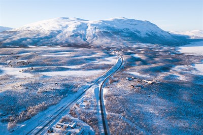 Riding the Arctic Circle Rail