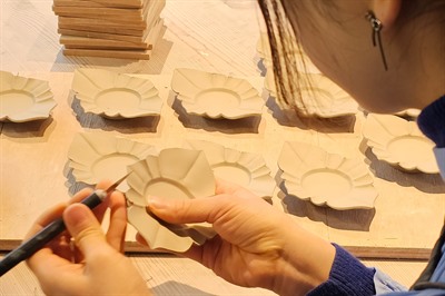 Traditional Craft Workshops To Do in Japan