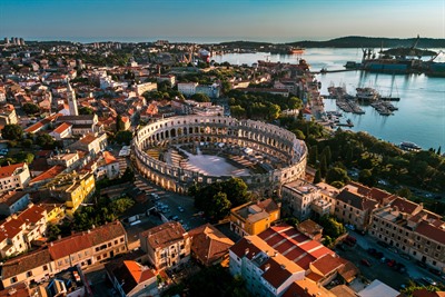 Pula