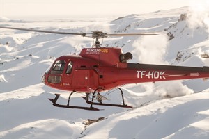 Glacier Landing Helicoper Tour 3