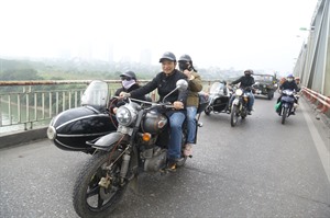 Hanoi by Side Car