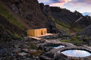 Husafell Canyon Baths