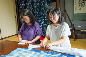 Indigo Dyeing at Tanaka Kasuri Workshop