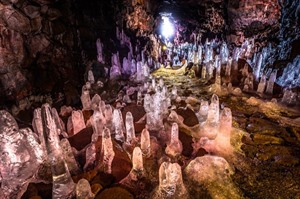 Lava Cave - Raufarhólshellir