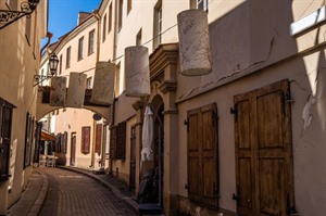 Walking tour of Jewish Vilnius 2