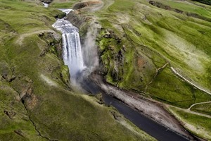Waterfall & Valleys Helicopter Tour