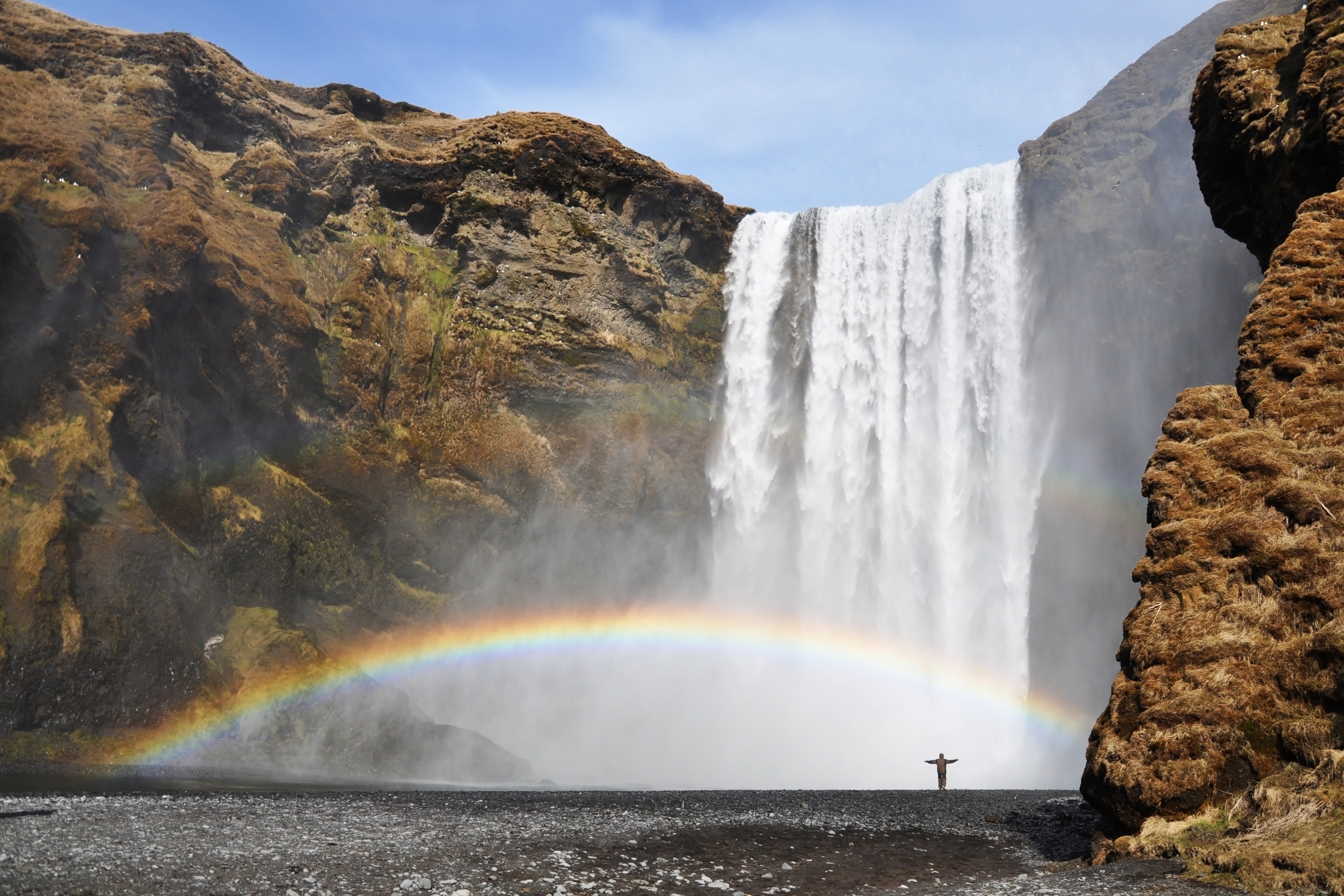 coach tour iceland