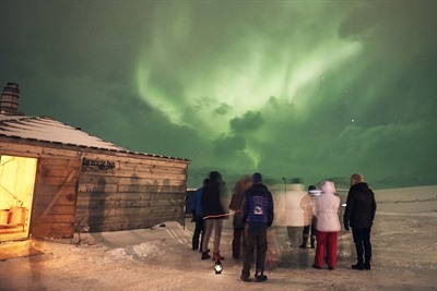 Northern Lights Evening at Camp Barentz