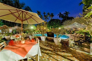 Ancient House Resort, Dining