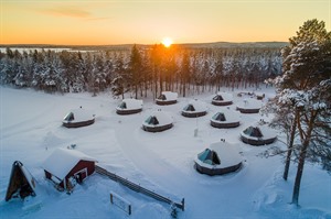 Aurora Cabins Glass Igloos - Exterior