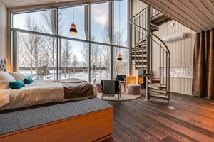 Land Cabin, Arctic Bath / Photo credit: Daniel Holmgren