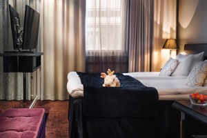Bedroom in Arctic City Hotel