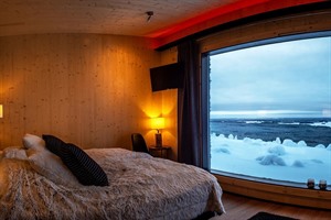 Aurora Birdhouse