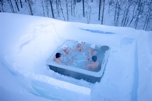 Hot tub at Arctic Snow Hotel