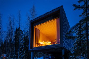 Arctic Treehouse Hotel