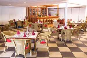 Bird of Paradise Hotel | Restaurant