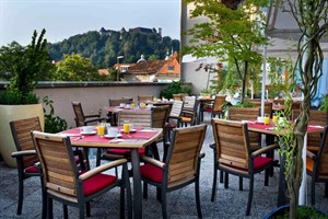 Outdoor terrace at City Hotel in Ljubljana