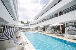 Coast Boracay, Lap Pool