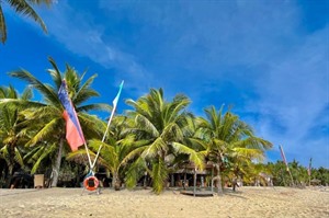 Coco Grove Beach Resort, Beach