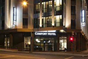 Comfort Hotel - exterior