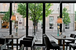 Congress Avenue Hotel 1