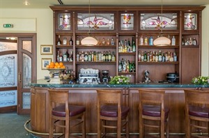 Crystal Palace Boutique Hotel