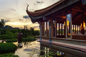 Emeralda Resort