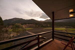 Fugaku-Hokusai Guesthouse ©mtfujisatoyamavacation&ecotours