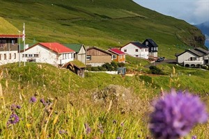 Gjaargardur Guesthouse Gjogv 7